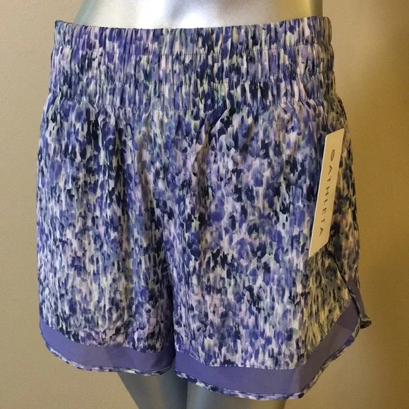 ATHLETA | HIGH RISE MESH RACER RUN 3" SHORT - Picture 5 of 16